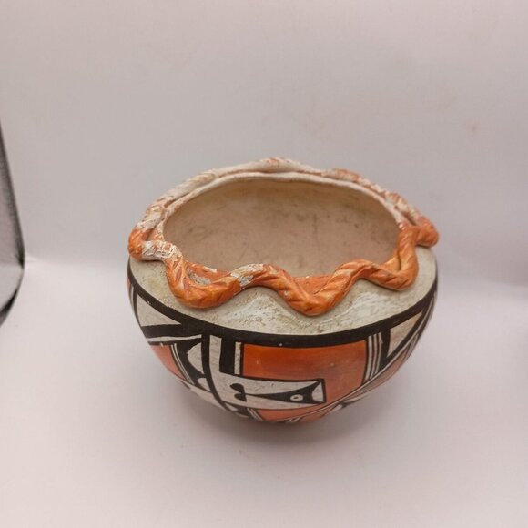 Old Vintage Acoma Pueblo Polychrome Pottery Bowl Olla Pie Crust Rim 3" x 4.5" - Picture 12 of 12